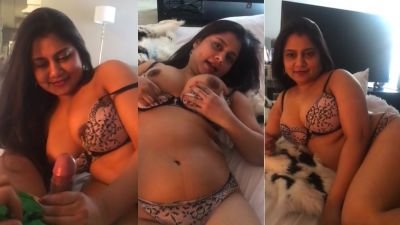 Hot Desi teen nude Pics